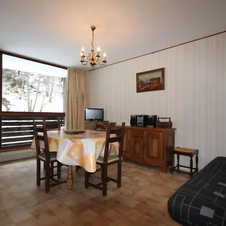 T2 Avec Balcon, Parking Et Wifi Au Mont-dore - Fr-1-608-141 Apartment *